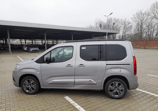 Toyota Proace City Verso cena 152900 przebieg: 10, rok produkcji 2023 z Dynów małe 29